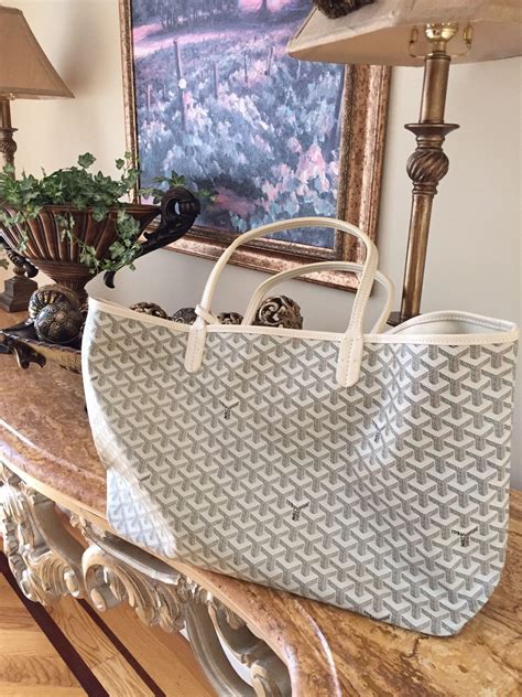 goyard athentic|buy a Goyard bag.